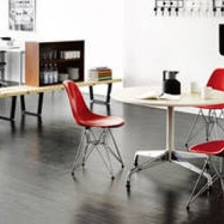 Herman Miller｜「イームズファイバーグラスシェルチェア」再登場