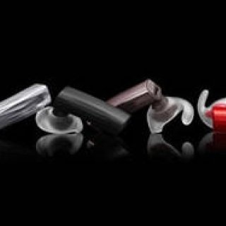 Jawbone｜リニューアルした、音質と快適性を両立したヘッドセット