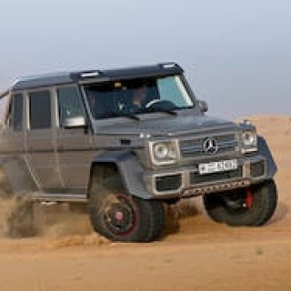 6輪駆動のG 63 AMGを日本で限定販売|Mercedes-Benz