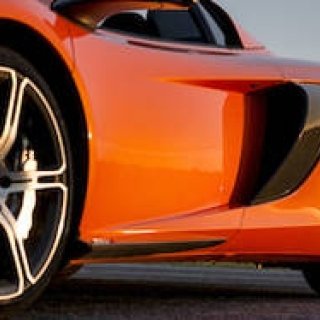 海外初試乗、マクラーレン 650S｜McLaren