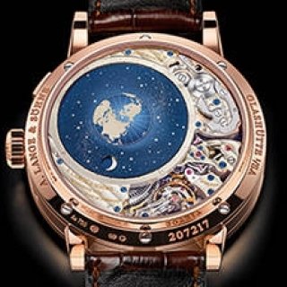 A. LANGE & SÖHNE｜ケースの裏側に画期的な天文機構を搭載