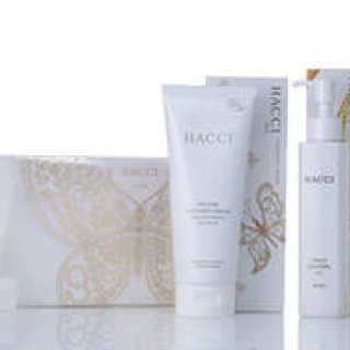 HACCI｜藤原美智子と水谷仁美の「最新クレンジング」対談