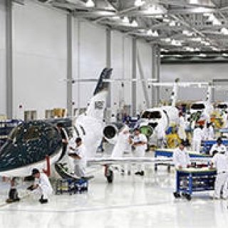 Honda｜ホンダジェット量産1号機を初公開