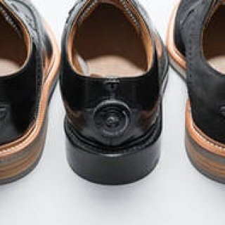 ISETAN MEN’S｜ダイヤル式レーシングシステム搭載のドレスシューズ