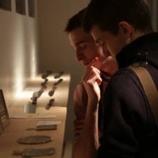 釜浅商店｜ギャラリーKAMANIで写真展「道」を開催