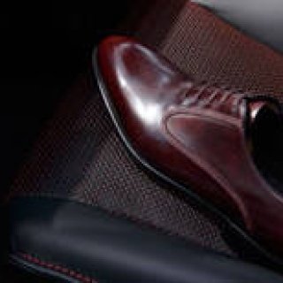 JOHN LOBB｜バイリクエストでつくる「JOHN LOBB FOR ASTON MARTIN」
