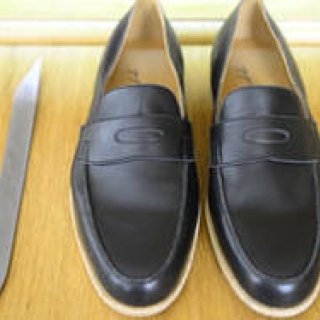 中田英寿、パリのビスポークアトリエを訪れる(トライオン・2)|JOHN LOBB