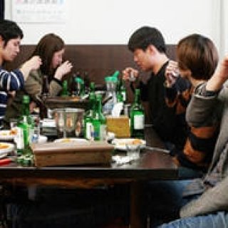 MOVIE｜“韓国のゴダール”ホン・サンス監督作品、2作品同時ロードショー『へウォンの恋愛日記』『ソニはご機嫌ななめ』