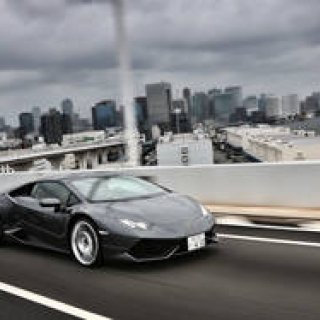 特集｜ウラカンがランボルギーニを変える｜Lamborghini