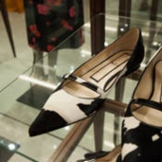 N°21｜世界初「ヌメロ ヴェントゥーノ」の旗艦店が表参道にオープン