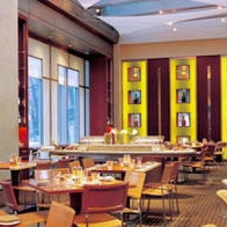 EAT｜イタリアンテイストの進化系パンケーキ誕生