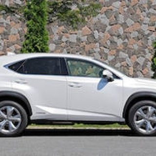 レクサスの新コンパクトSUV「NX」を試乗する｜Lexus