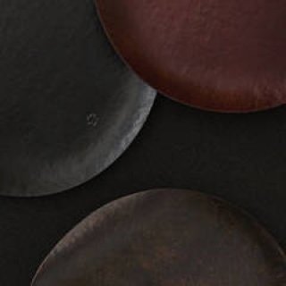 3種類の“漆”仕上げをほどこした「nuri WASARA」｜SIMPLICITY