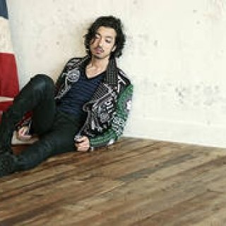 DIESEL BLACK GOLD｜金子ノブアキと松岡モナが着こなす、モダンロカビリーな新作