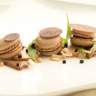 EAT｜キュイジーヌ[s] ミッシェル・トロワグロで黒トリュフフェアを開催