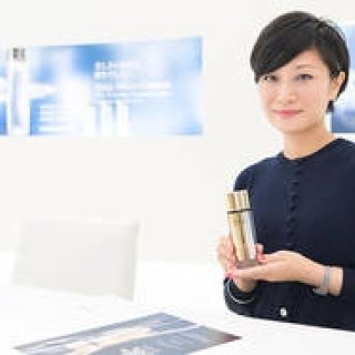 ESTÉE LAUDER｜エスティ ローダー渡邉明子が語る「偏愛のコスメ」