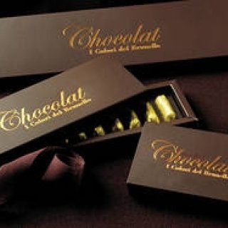 EAT｜高級赤ワインとビターチョコとのハーモニーが薫るラグジュアリーなチョコレート「コローリ・デル・ブルネッロ」