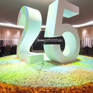 特集 ジュネーブサロン｜25周年を迎える国際高級時計展　SIHH2015