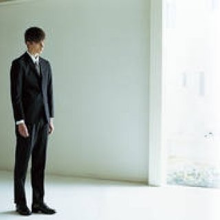 あたらしい春に着こなす端正なブリティッシュスタイル｜MARGARET HOWELL