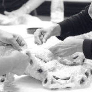 祝オスカー！　ジュリアン・ムーアのドレスができるまで｜CHANEL