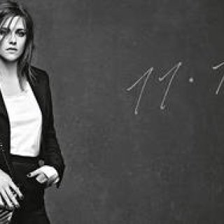 シャネル最新バッグキャンペーンで3人のミューズが集結｜CHANEL