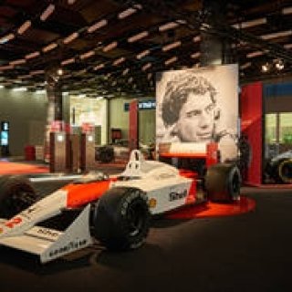 ジュネーブモーターショーにタグ・ホイヤーが出展｜TAG HEUER