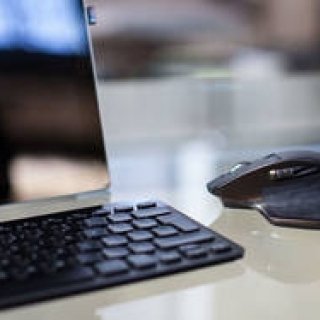 “MASTER”の名を冠した新世代のハイエンドマウスが登場｜Logicool