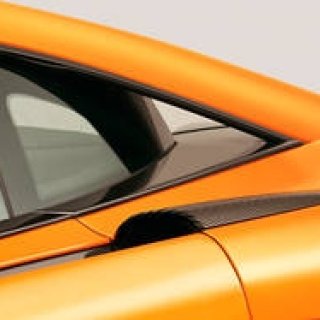 マクラーレン、新型スポーツモデルを570S クーペと発表｜McLaren