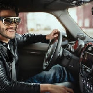 現実をデジタルで拡張するMINIのウェアラブルデバイス｜MINI