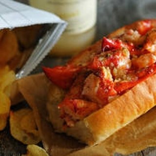 EAT｜NYのロブスターロール専門店「ルークス」、東京・表参道にオープン