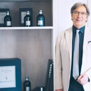 調香師パオロ・ヴラニエスが「マセラティ」の香りを携えて来日｜Dr. Vranjes