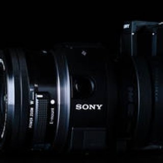 特集｜もつ喜びのあるカメラ　デジタルのメリットを活かすユニークなデザイン