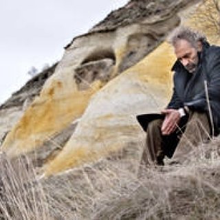 トルコ・カッパドキアを舞台にした重厚な人間ドラマ『雪の轍（わだち）』｜MOVIE