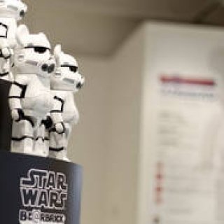 メディコム・トイ新製品展示会「MEDICOM TOY EXHIBITION '15」リポート｜MEDICOM TOY