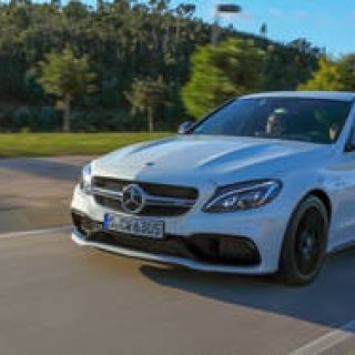 メルセデスAMG C 63にポルトガルで試乗|Mercedes-AMG