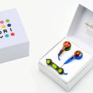 「KOTORI×ホールマーク」コラボレーションのイヤフォン第3弾が発売｜KOTORI