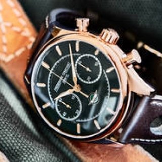 フレデリック・コンスタントが伝説の名車ヒーリーの限定モデル｜FREDERIQUE CONSTANT