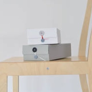 マットな質感がインテリアとも調和するティッシュボックス｜CONCRETE CRAFT 