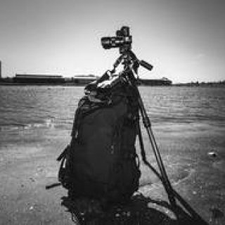 カメラストラップ「ディスピッチ」発売を記念した高木康行写真展｜JACKET REQUIRED