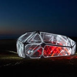 新型アウディTT、鳥取砂丘に立つ｜Audi