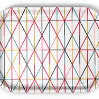 ジラードの名作グラフィックがトレーとなって再登場｜VITRA