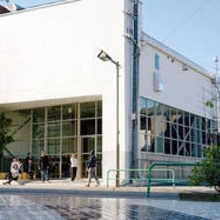 ヴィトラの新作家具とともにコーヒーブレイクを楽しもう｜VITRA