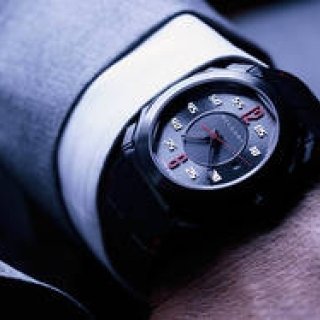 世界的工業デザイナーが考える、理想のウォッチ・デザイン|BVLGARI