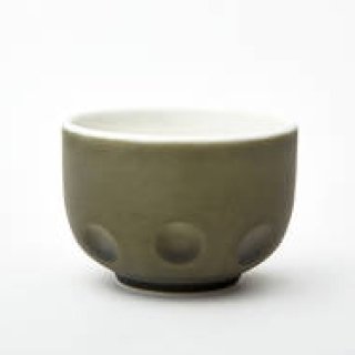 特殊加工で“しっとりした”質感を実現した美濃焼の湯のみ｜Perrocaliente