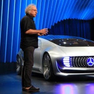 東京モーターショーに集結した、キーパーソンにインタビュー特別編|Mercedes-Benz