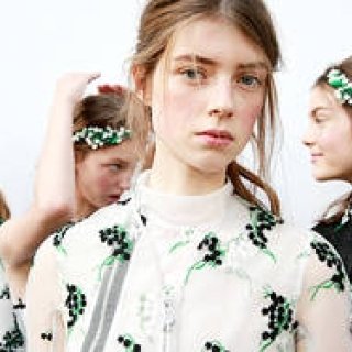 萩原輝美 連載 vol.137｜春は透けもの。少しのあかりに遊ぶ粋