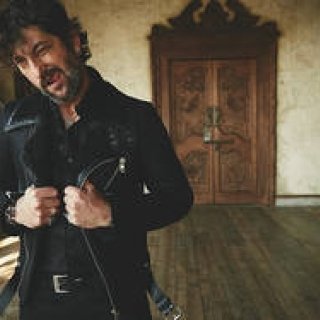 トニー・ワードをキャンペーンに起用した新作コレクションをリリース｜JUSTIN DAVIS