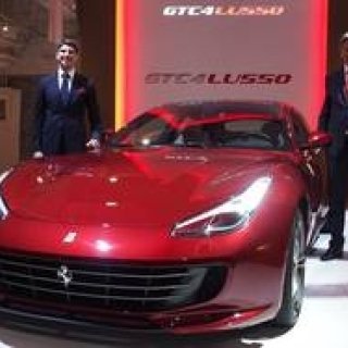 FFの後継モデル、フェラーリGTC4ルッソ日本デビュー｜Ferrari