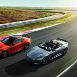 ジャガー史上最も早くパワフルな「F-TYPE SVR」が受注開始｜Jaguar