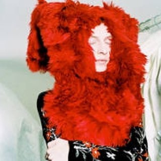 バレンシアガ、2016年秋冬プレコレクションを先行ローンチ！｜BALENCIAGA